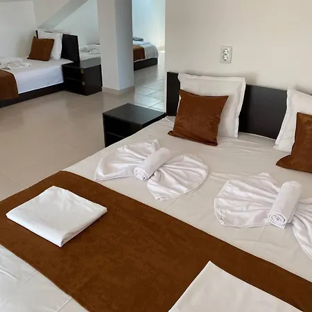 Canavan's Gæstehus 3*