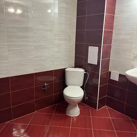 Canavan's - - 200 Meters Away, Free Parking And Wifi