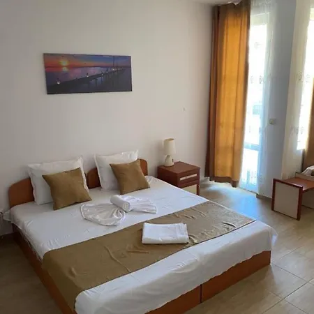 Maison d'hôtes Canavan's - - 200 Meters Away, Free Parking And Wifi