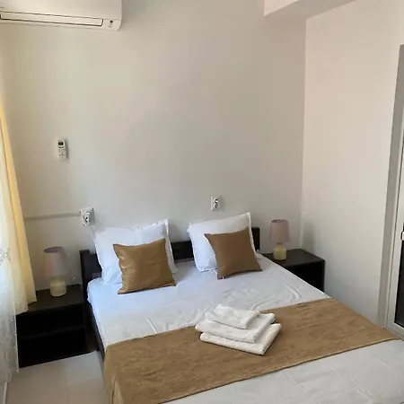 Canavan's Vendégház Ravda