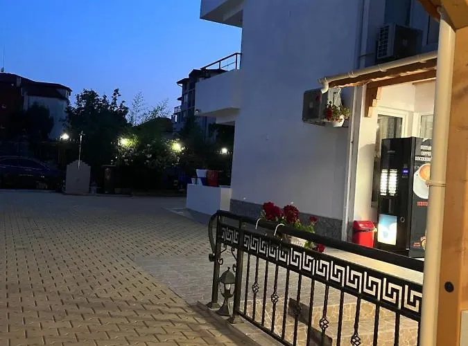 ゲストハウス Canavan's