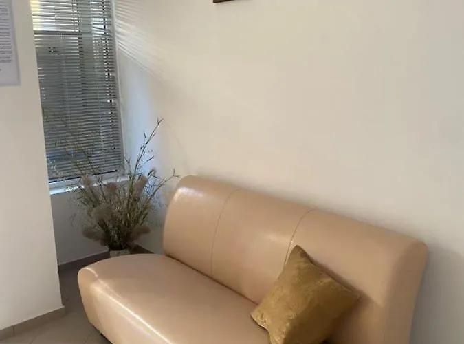 Canavan's ゲストハウス ラヴダ