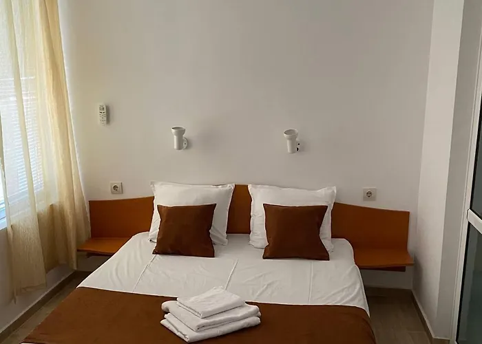 ゲストハウス Canavan's